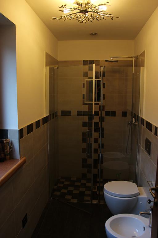 Villa La Tour Nus Zewnętrze zdjęcie